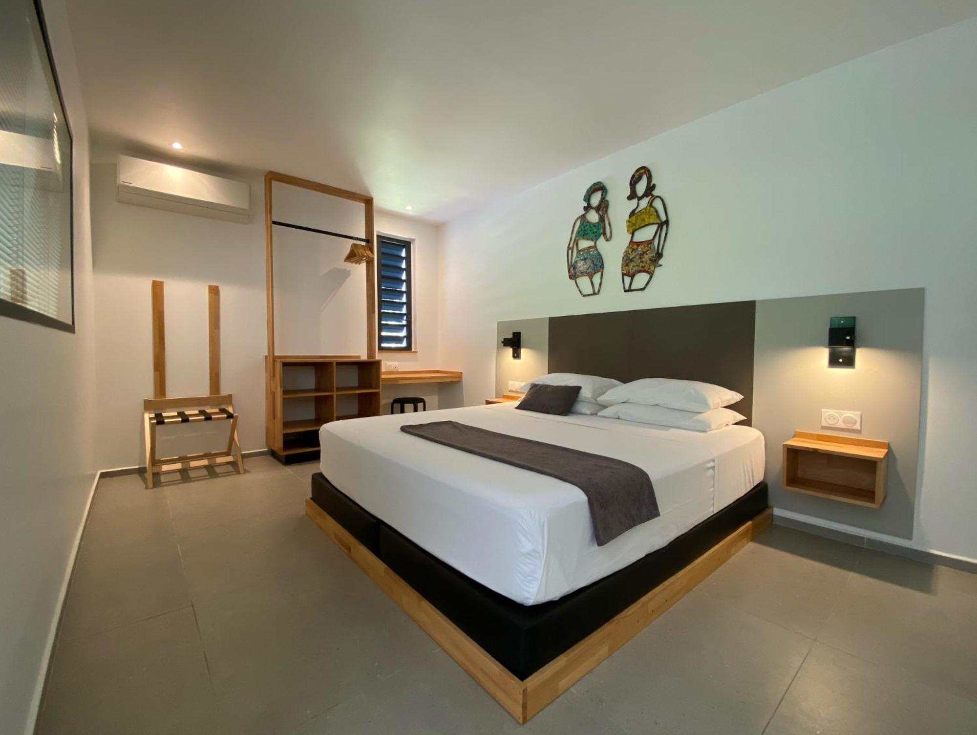 Hotel Lune De Miel Десе Стая снимка